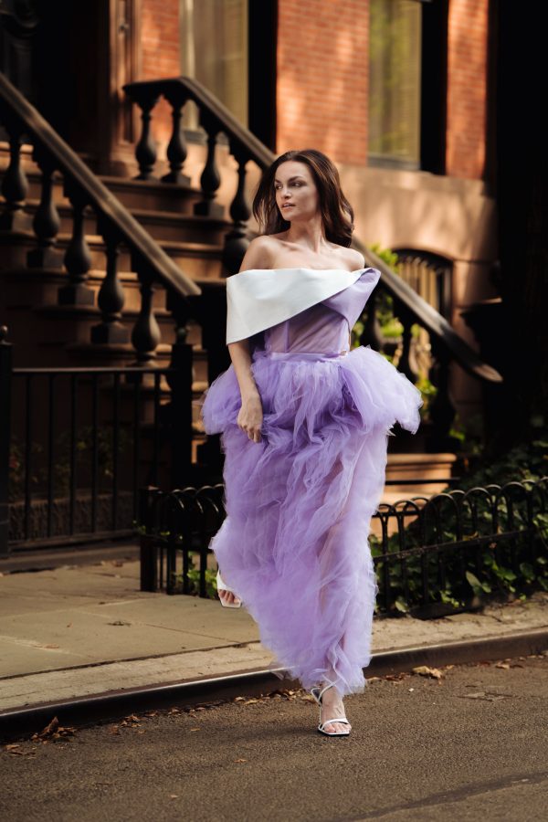 Long Lilac Dress With Tulle Corners